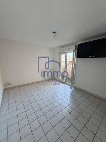Appartement 1 pièce                                        - 38100 Grenoble Réf : 21762-IMMODEFRANCE69