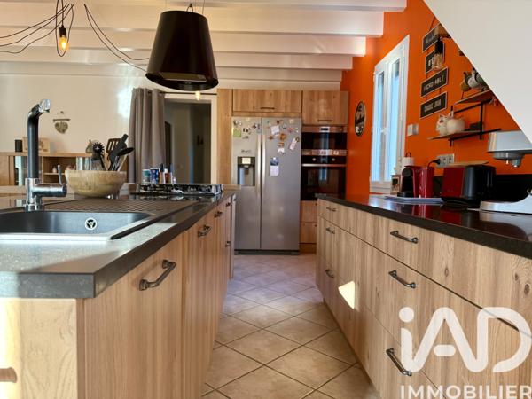 Maison à vendre 5 pièces 138 m² Saint-Pierre-d'Oléron