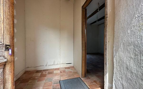 Maison à vendre    6 pièces •  Saint-Christophe-Vallon