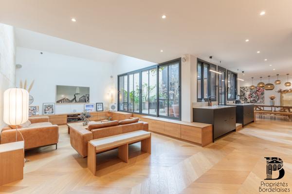 Appartement duplex d'exception 200 m² grandes terrasses Bordeaux