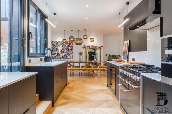 Appartement duplex d'exception 200 m² grandes terrasses Bordeaux