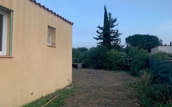 Maison à louer    3 pièces • 55,48 m2 Saint-Gilles