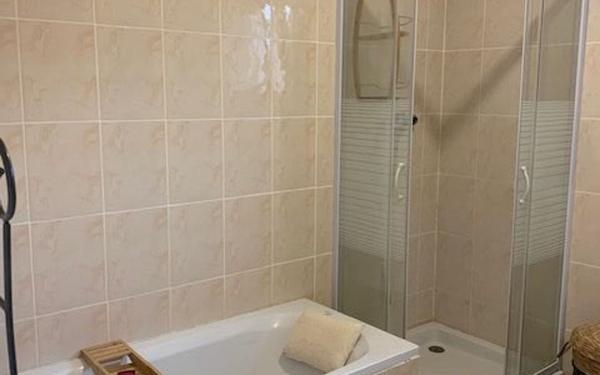 Maison à louer    3 pièces • 55,48 m2 Saint-Gilles