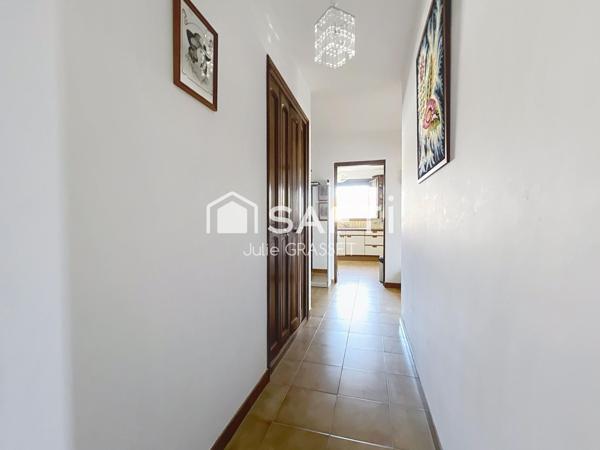 Maison familiale, quartier recherché La Crouzette, proche des plages et des commodités.