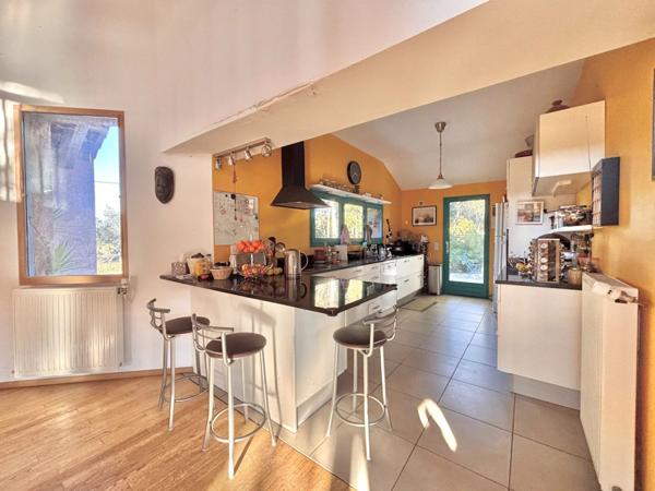 Vente Villa 6 pièces 190 m2 à Gignac