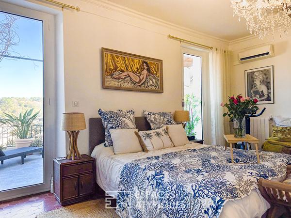 Maison de village avec jardin et terrasse