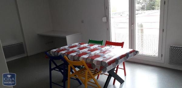 Appartement à louer 1 pièce 29.88m² Saint-Étienne (42100)