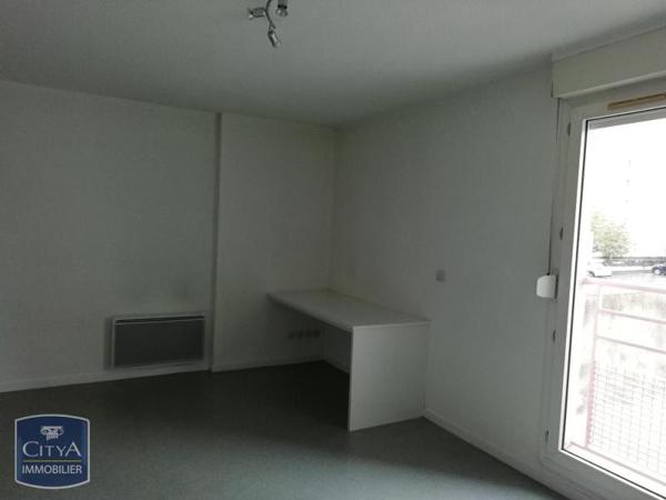 Appartement à louer 1 pièce 29.88m² Saint-Étienne (42100)