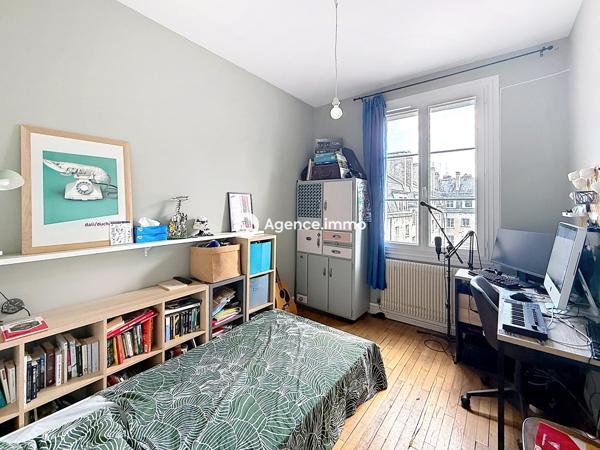 À vendre - Appartement, 3 pièces situé à Tours (37000)