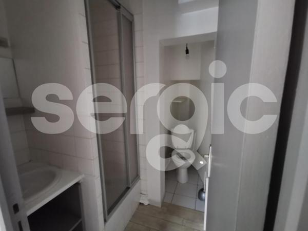Location 1 Pieces 11 80000 Amiens 25 1531 01 0001