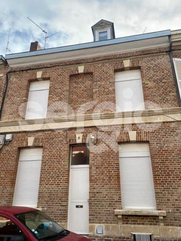 Location 1 Pieces 11 80000 Amiens 25 1531 01 0001