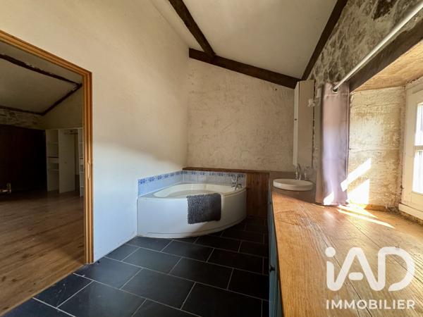 Maison à vendre 6 pièces 204 m² Saint-Maurice-des-Lions