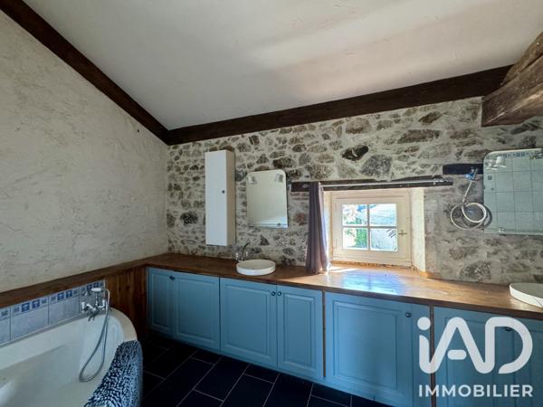 Maison à vendre 6 pièces 204 m² Saint-Maurice-des-Lions