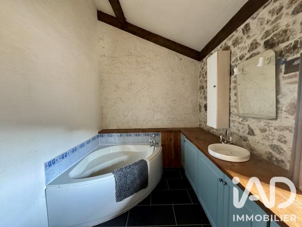 Maison à vendre 6 pièces 204 m² Saint-Maurice-des-Lions