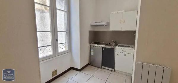 Appartement à louer 1 pièce 27.6m² Brive-la-Gaillarde (19100)