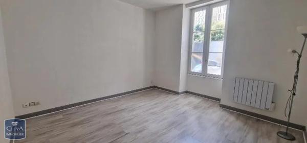 Appartement à louer 1 pièce 27.6m² Brive-la-Gaillarde (19100)