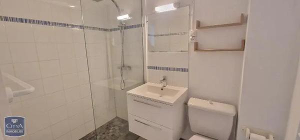Appartement à louer 1 pièce 27.6m² Brive-la-Gaillarde (19100)