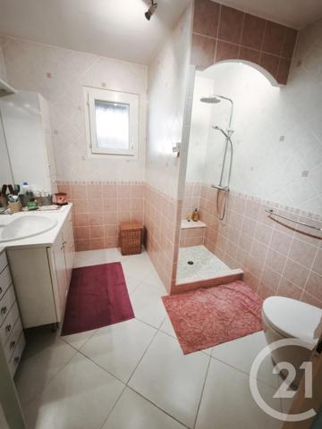 Maison à vendre  5 pièces - 102 m 2   MARIGNANE  - 13