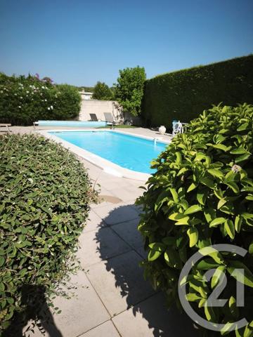 Maison à vendre  5 pièces - 102 m 2   MARIGNANE  - 13