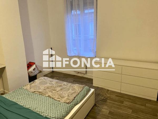 Location Appartement 3 pièces 74.7 m² - 19 RUE DE MULHOUSE Tourcoing 59200