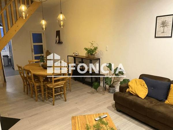 Location Appartement 3 pièces 74.7 m² - 19 RUE DE MULHOUSE Tourcoing 59200