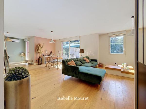 Maison Castelnau D'Estretefonds 4 pièce(s) 107 m2