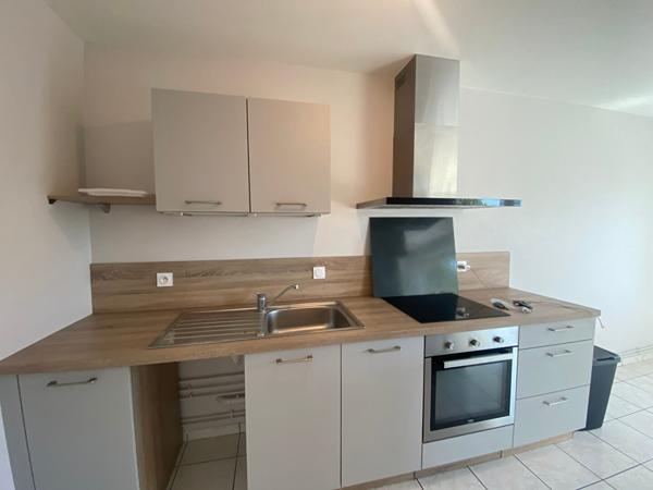 APPARTEMENT NIORT - 3 pièce(s) - 74 m2