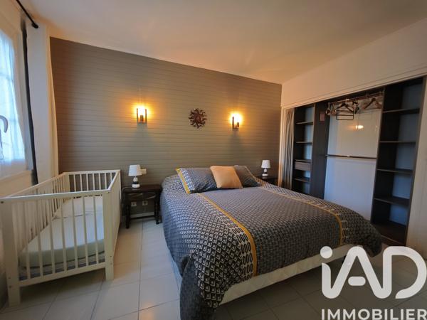 Immeuble à vendre 257 m² Claira