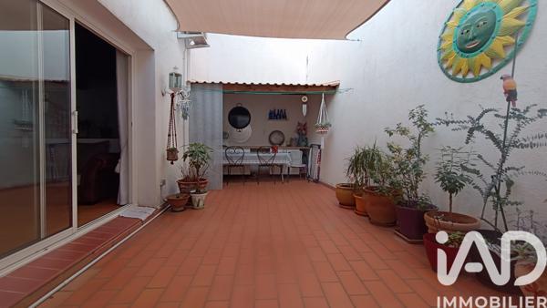 Immeuble à vendre 257 m² Claira