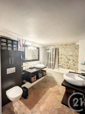 Appartement à vendre  3 pièces - 77 m 2   LE CANNET  - 06