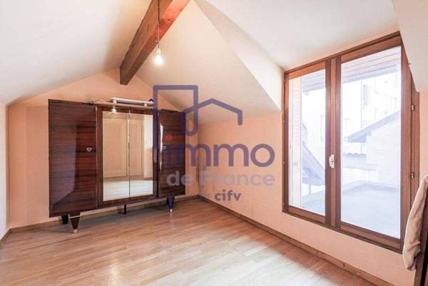 Maison 5 pièces                                        - 38100 Grenoble Réf : 21621-IMMODEFRANCE69