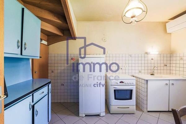 Maison 5 pièces                                        - 38100 Grenoble Réf : 21621-IMMODEFRANCE69