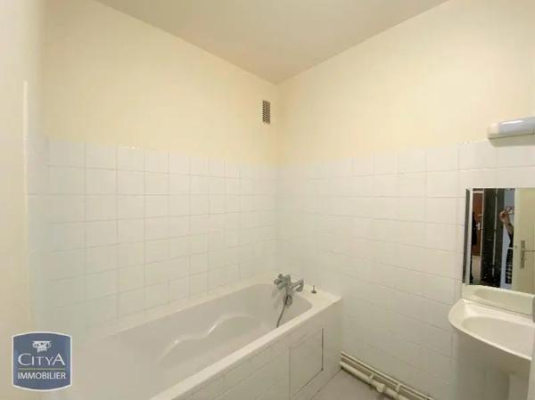 Appartement à louer 3 pièces 76.76m² Rambouillet (78120)