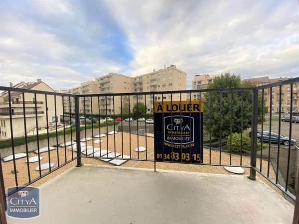 Appartement à louer 3 pièces 76.76m² Rambouillet (78120)
