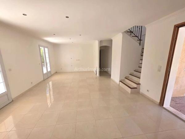 Vente Maison 5 pièces 136 m2 à La Motte