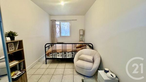 Appartement F1 à vendre  1 pièce - 25 m2 PONTOISE - 95