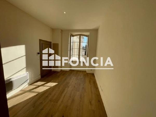 Location Studio 26.35 m² - 8 RUE PETRAMALE Avignon 84000