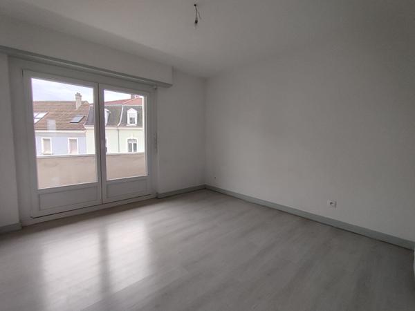 Appartement - 3 pièces - 85 m²