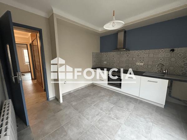 Location Appartement 3 pièces 73.22 m² - 6 RUE BEAU DE ROCHAS Digne-les-bains 04000