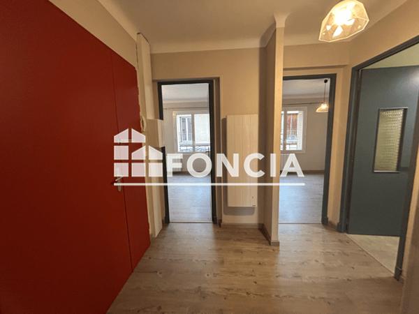 Location Appartement 3 pièces 73.22 m² - 6 RUE BEAU DE ROCHAS Digne-les-bains 04000