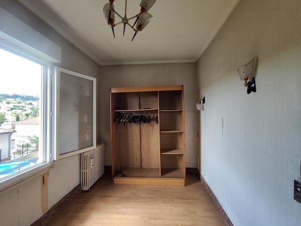 A Saisir maison en pierre au coeur d'Aubenas