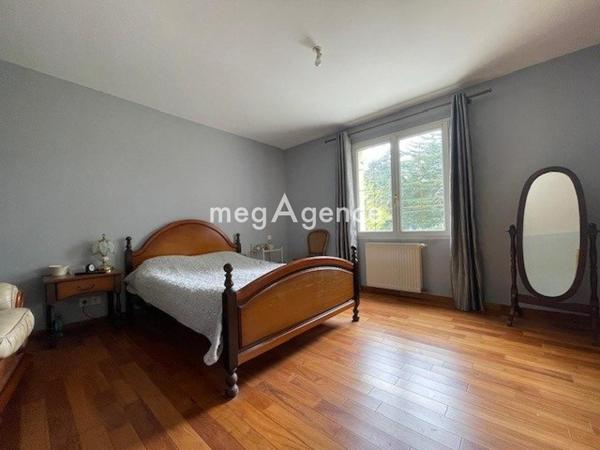 Maison à LARMOR-BADEN, 56870 - 7 pièces 155m²