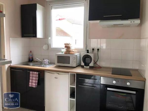 Appartement à louer 2 pièces 48.77m²