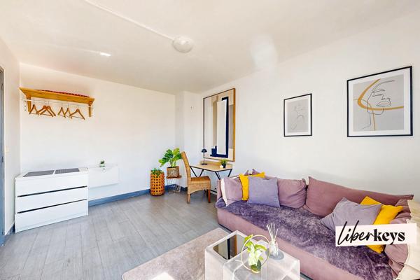 Un studio coup de cœur qui n'en a pas tout à fait l'esprit – 27,9 m² avec balcon et vue dégagée à Chelles