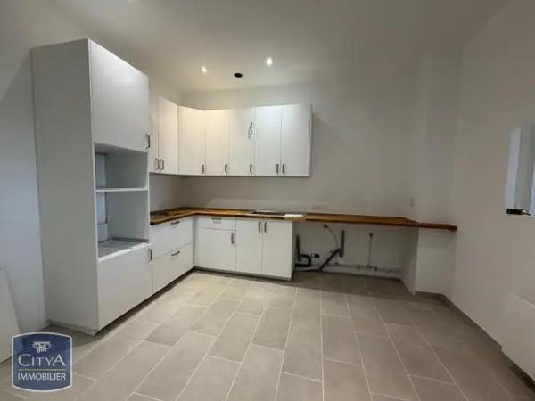 Appartement à louer 3 pièces 74.77m²