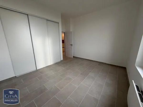 Appartement à louer 3 pièces 74.77m²