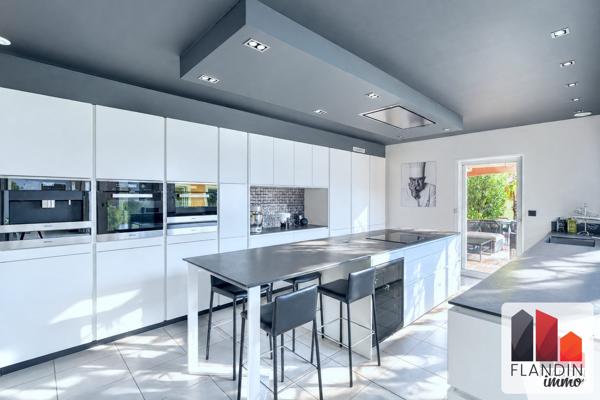 Villa à vendre, 6 pièces - Charly 69390