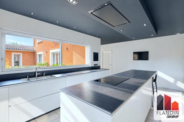 Villa à vendre, 6 pièces - Charly 69390