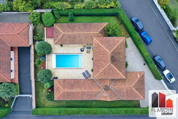 Villa à vendre, 6 pièces - Charly 69390