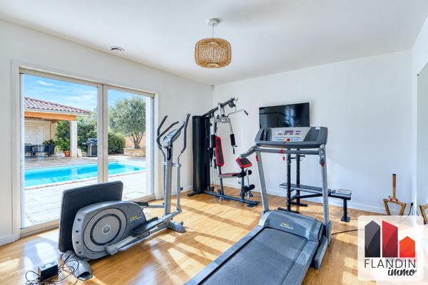 Villa à vendre, 6 pièces - Charly 69390